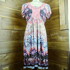 One World Live and Let Live Dress Size Medium